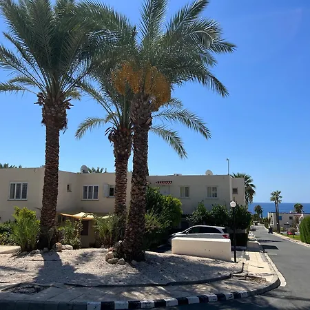 Modern Seaview Townhouse In Coral Bay (adults Only) Апартаменты