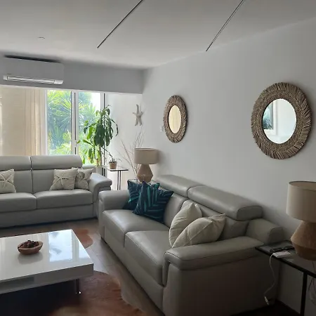 Modern Seaview Townhouse In Coral Bay (adults Only) *