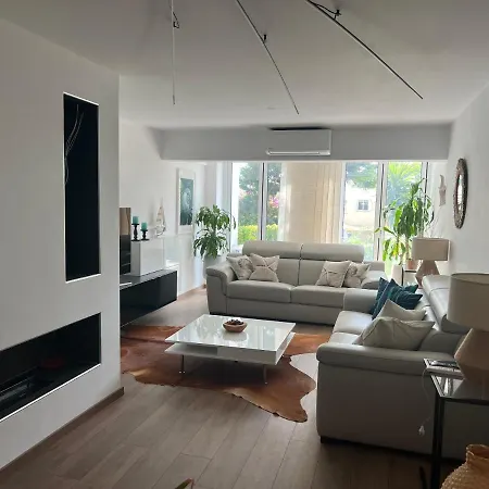 Modern Seaview Townhouse In Coral Bay (adults Only) Апартаменты