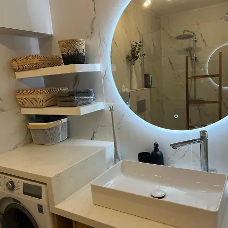 Modern Seaview Townhouse In Coral Bay (adults Only) *