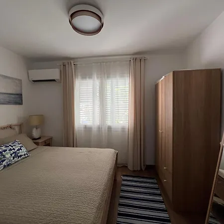 Modern Seaview Townhouse In Coral Bay (adults Only) Peyia