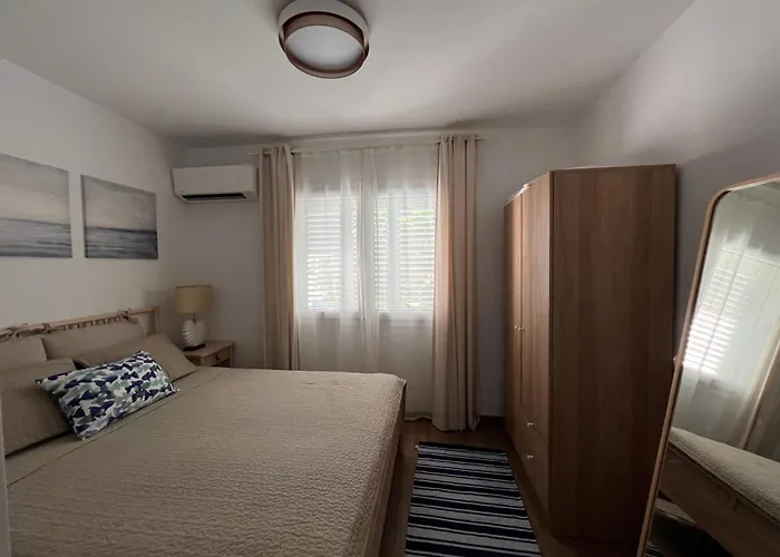 Modern Seaview Townhouse In Coral Bay (adults Only) Pegeia