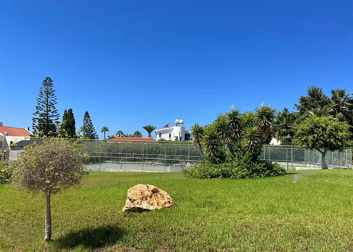 Modern Seaview Townhouse In Coral Bay (adults Only) Pegeia